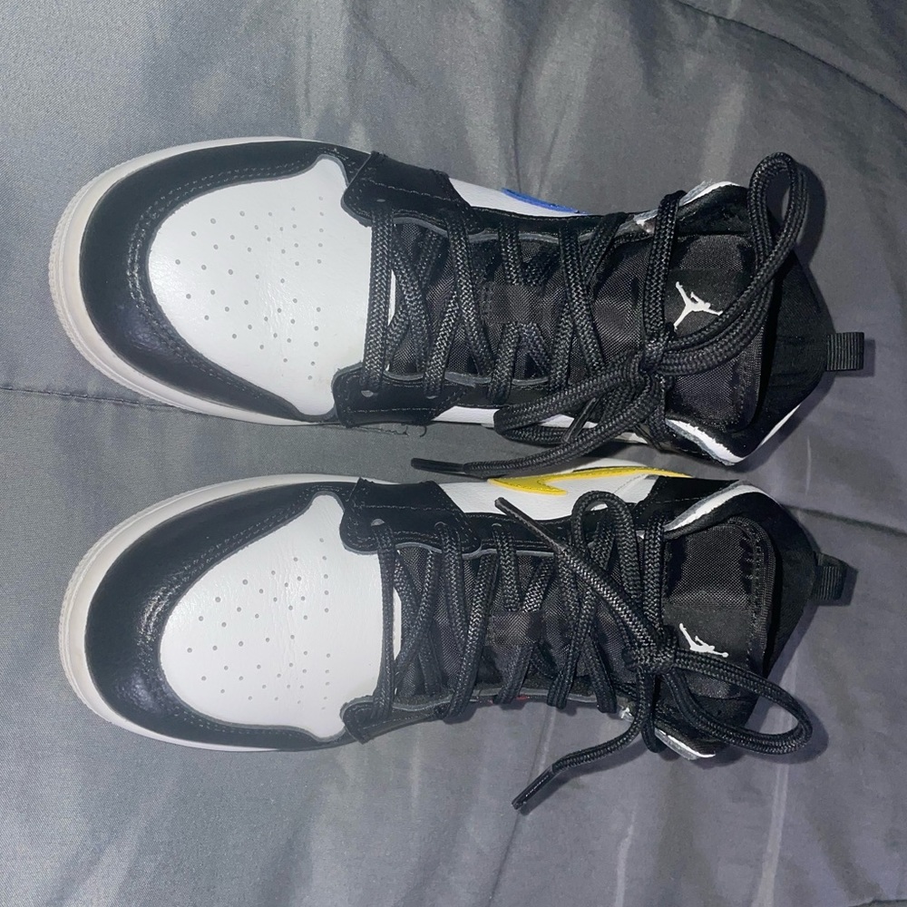 JORDAN MIDS 1